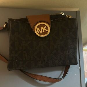 Michael Kors crossbody bag